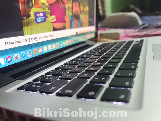 Apple macbook pro i7 super fresh